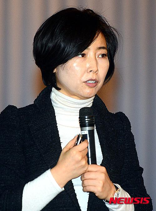 기조 강연하는 김연희 대표