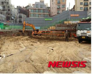 서초구, 해빙기 대형건설공사장 합동 점검…조은희 구청장도 참여