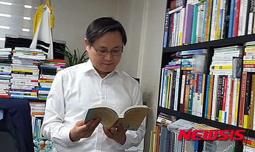 최고 독서광 최상률 태백구용노동지청장