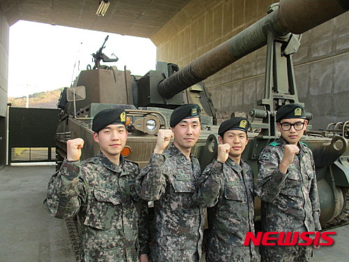 2포병여단 장병, 차량 전복 사고현장서 시민 구조