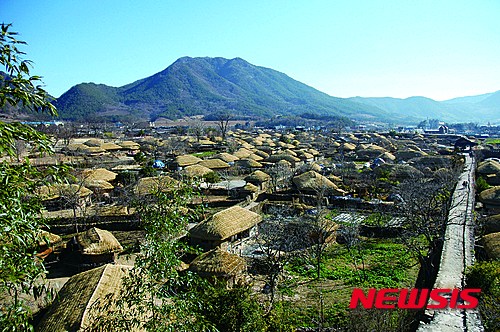 순천 낙안읍성 초가 민박 인기