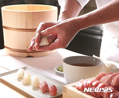 제주신라호텔 기요다 스시’  명인 초청 초밥제공