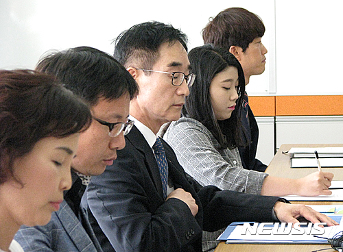 임자초등학교 방문한 이준식 부총리