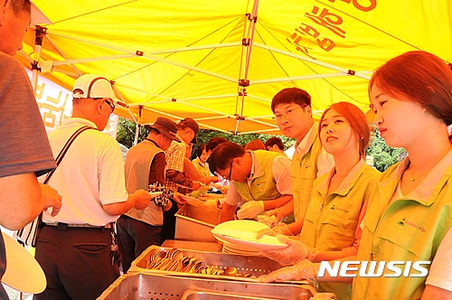 참사랑 봉사단, 두류공원서 배식 봉사활동 가져