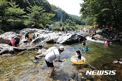 늦은 휴가 영동 물한계곡으로 오세요