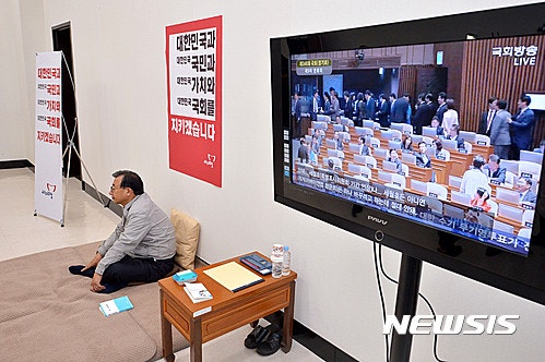 개콘보다 재밌는 새누리당 상황 ㅋㅋㅋ.JPG | 인스티즈