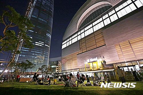 롯데물산, 롯데월드몰 오픈 2주년 기념 컬러풀 페스티벌