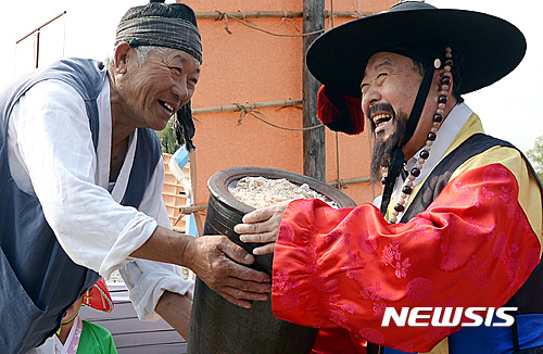 품질 좋은 새우젓입니다!