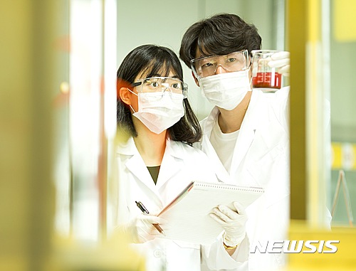 [AD]금호석유화학, 2020년 20개 제품 1등 위해 신제품 R&D 역량 집중
