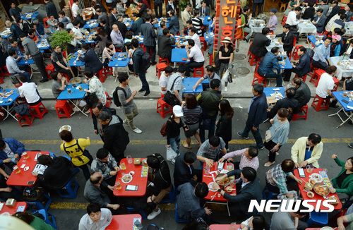 초여름밤 시원하게 호프 한 잔!
