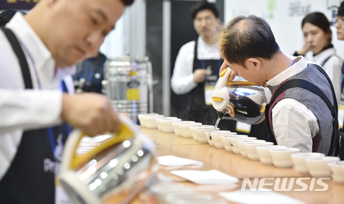 커피 향 가득한 로스팅챔피언십