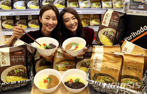 롯데마트, 차이나타운 맛집 만다복 짜장 출시