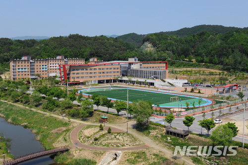 양구 강원외고 대입 실적 대박…국내외 명문대 128명 합격