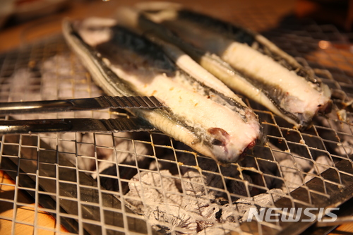 [김정환의 맛볼까]장어 먹고 힘찬 봄맞이…서울 하계동 해품장 팔팔장어