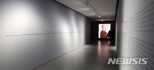 롯데뮤지엄, 알렉스 카츠, 모델&댄서 전시