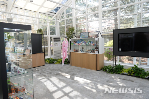 음성군 생산제품 한 자리에…팩토리 투어 센터 개관