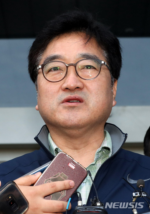 우원식, 김성태 피습에 국회 정상화를 위해 기다리겠다
