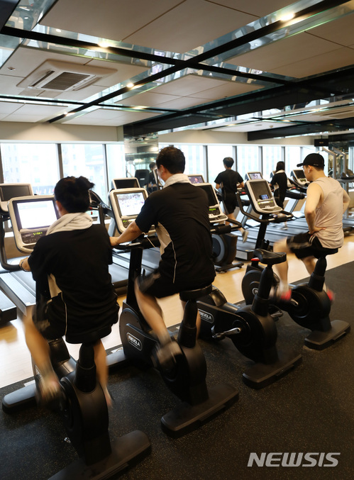 일과 여가를 동시에