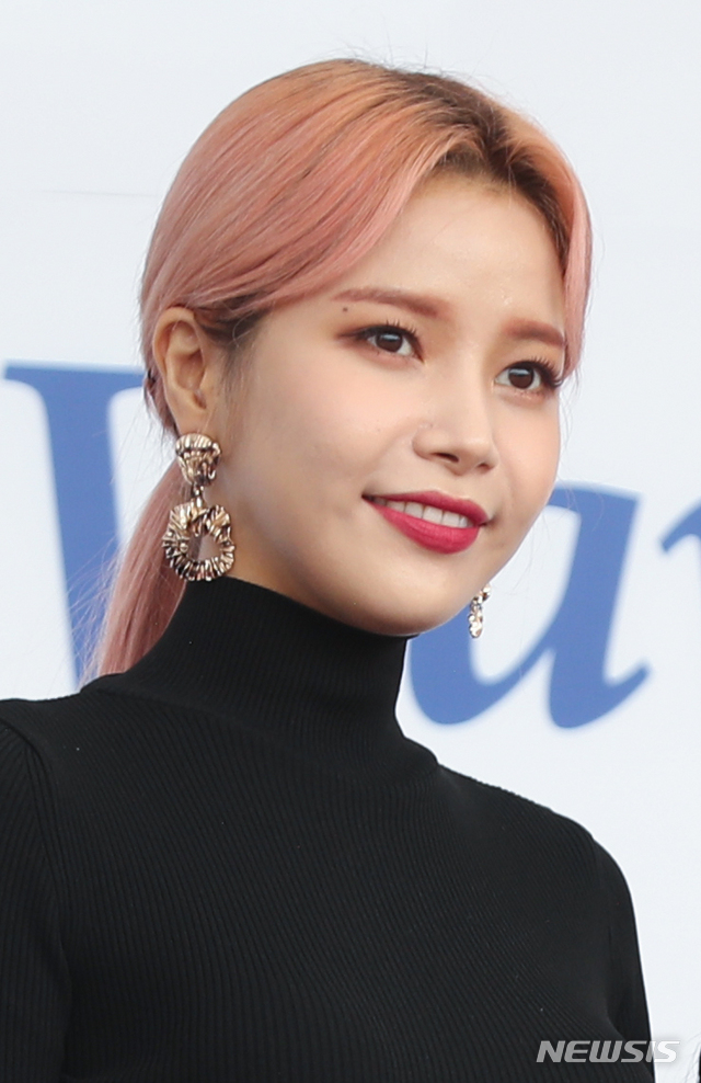 마마무 솔라 소리바다 어워즈 왔어요
