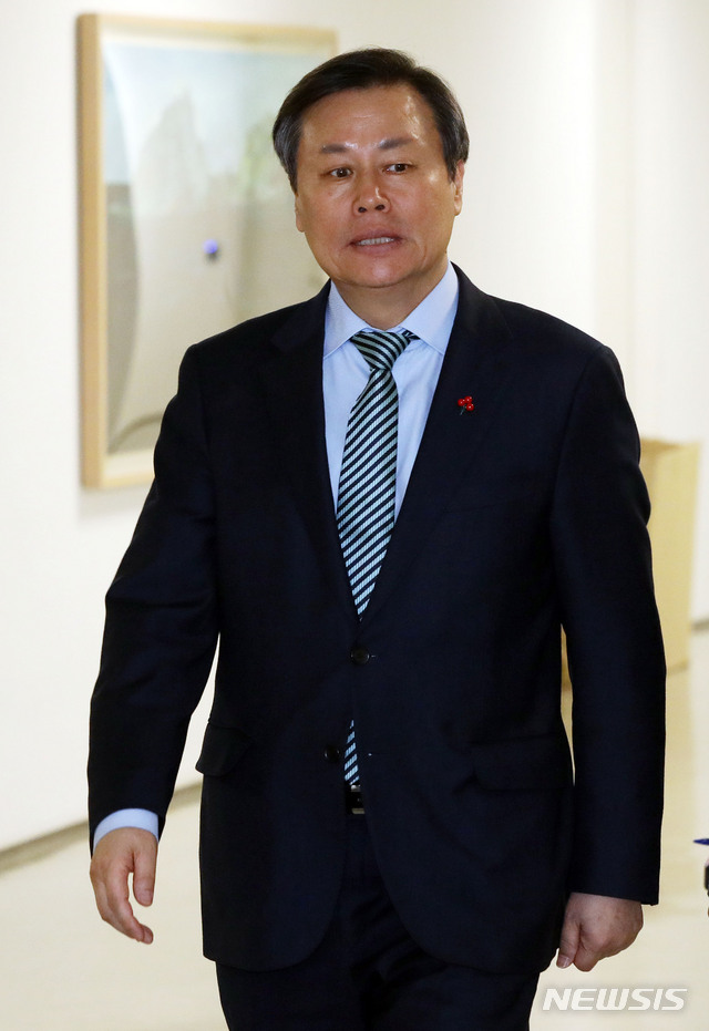 공공디자인 위원회 참석하는 도종환 문체부 장관