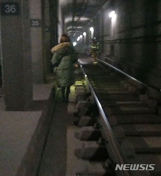 지하철 7호선 수락산~도봉산역 전동차 탈선, 승객 대피