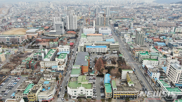 신도심 밀물 구도심 썰물 개발 따라 갈리는 학교 명운