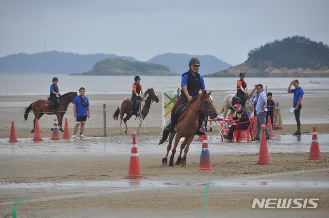 ‘농어촌오지 유소년 승마대항전’ 12일 전남진도 개막 