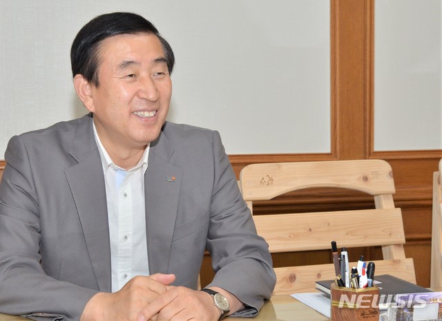 조길형 충주시장 동충주역 신설 끝까지 최선