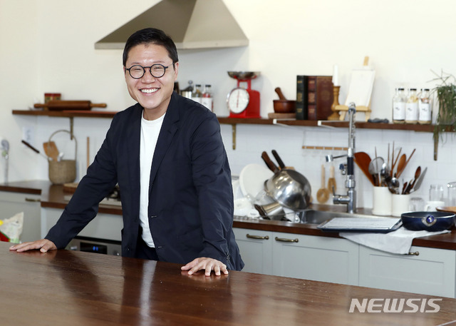 [주목! 이 사람]김기웅 위쿡 대표 공유주방, 창업 실패 비용 줄이는 솔루션 