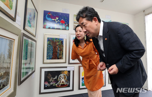 박양우 장관, 장애인 문화예술축제 현장 방문