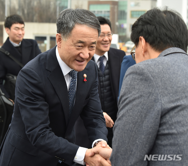 아모레퍼시픽 현장방문한 박능후 장관