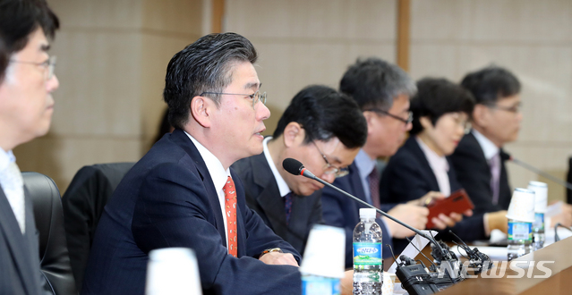 중동정세 불안 속 석유가스 수급 점검회의