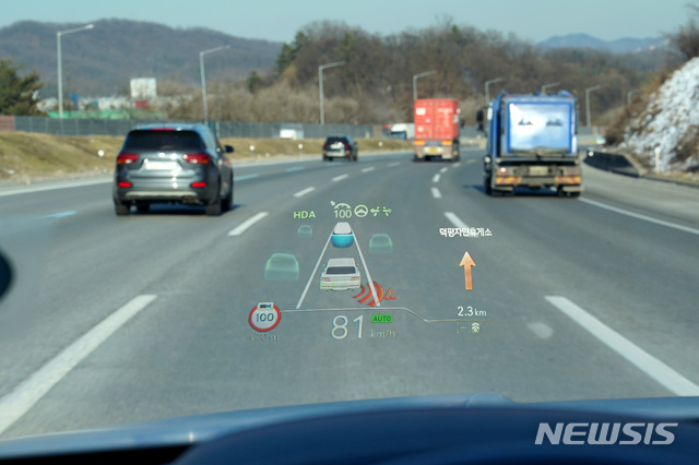 현대모비스, 車 앞유리 전방표시장치 시장 본격 진출