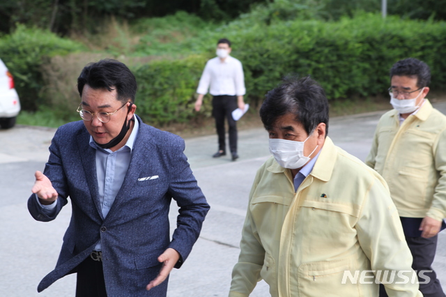 한상혁 위원장 KBS청주·HCN충북방송, 재난방송 잘했다