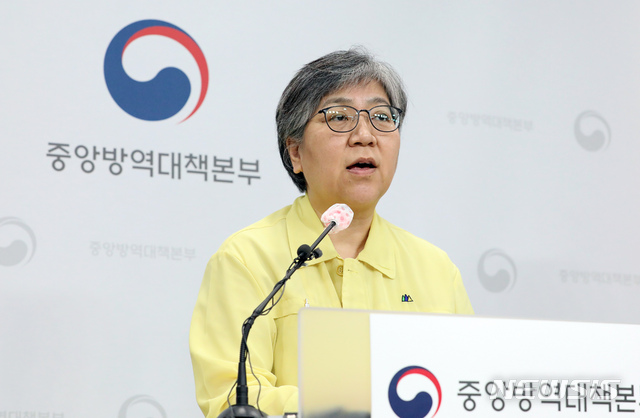 내년 韓 하루 1000명 사망 美 연구에 정은경 추정 방식 살펴볼 필요