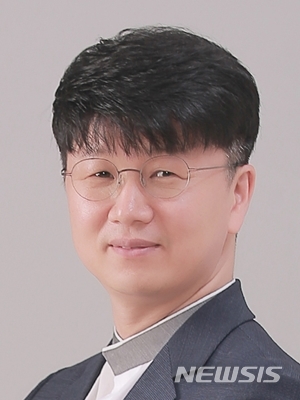 원광대 고시용 교수, 집단연구 성과 교육부장관상…마음인문학 기여