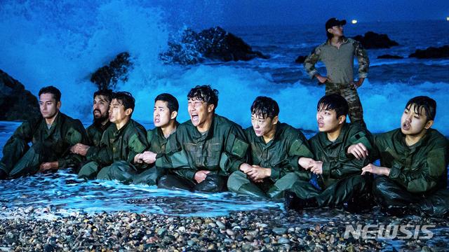[왓챠 추천]가짜사나이2 극장판부터 BL 일드까지