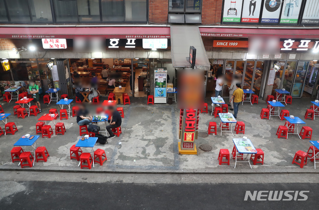 한산한 을지로 호프 밀집지역