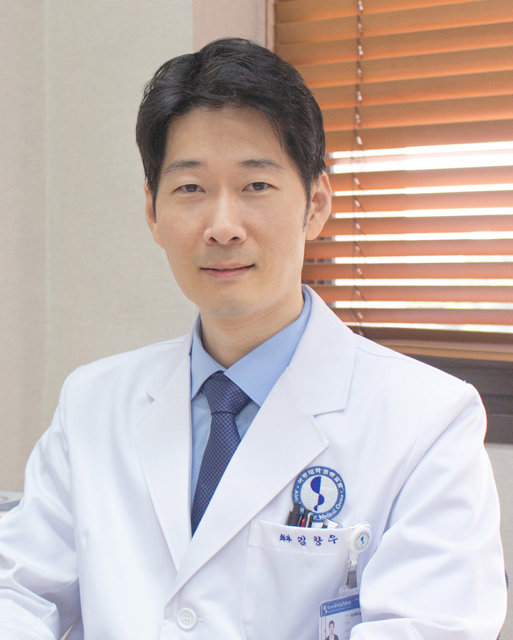 아주대병원 김창우 교수팀, 대장암 면역항암치료 최신 지견 논문 발표