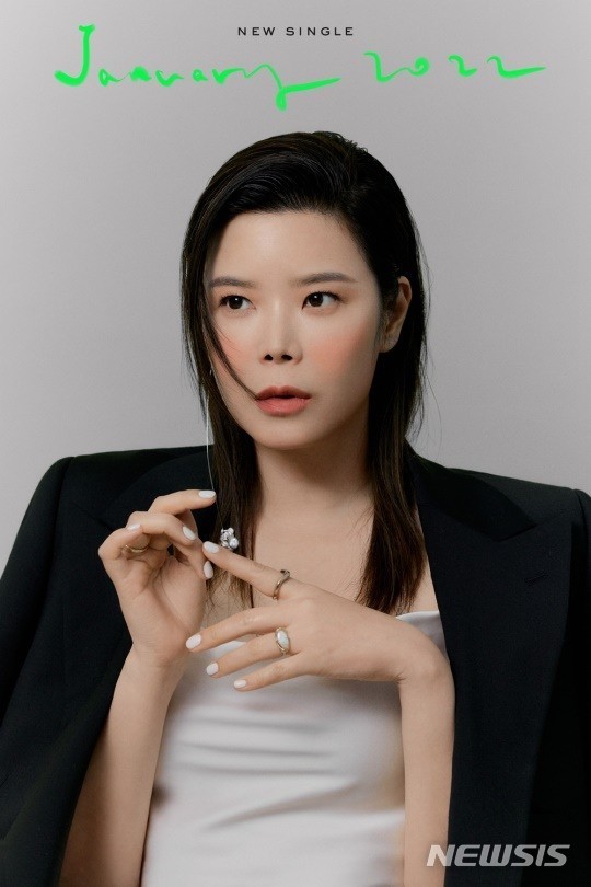가수 린, 새해 컴백한다