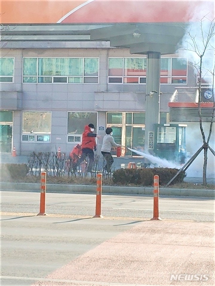 하남시 공무원 재빠른 초기 진화가 LPG충전소 폭발 위험 막았다