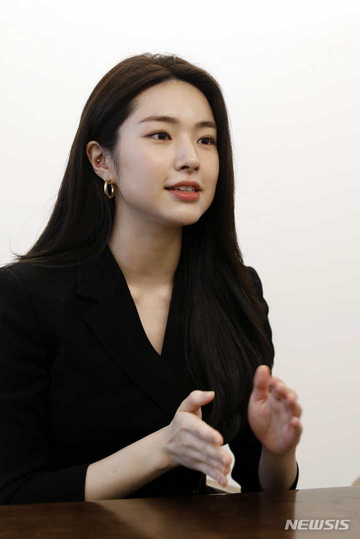[인터뷰]하영, 아이돌 팬도 아군으로 쓸만한 배우 될래요