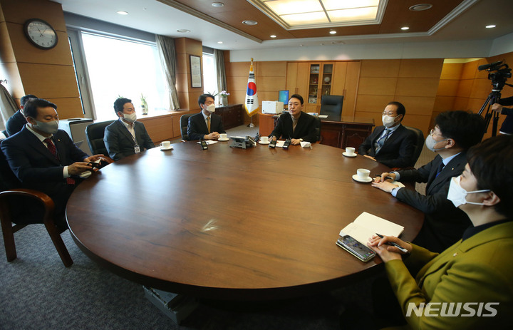 윤석열 당선인 주재 인수위 차담