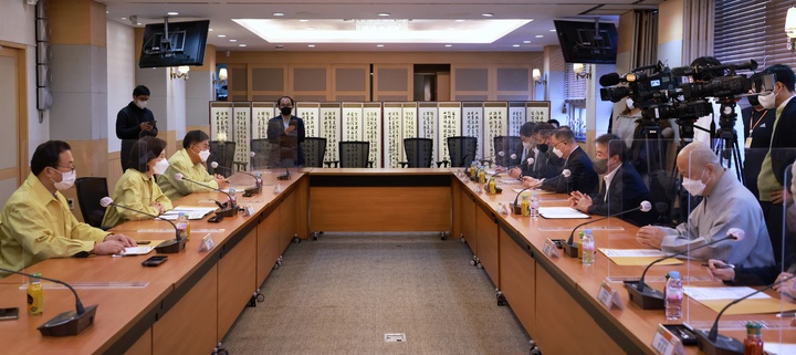 대학 오미크론 대응 방역 관련 동국대학교 찾은 유은혜 부총리