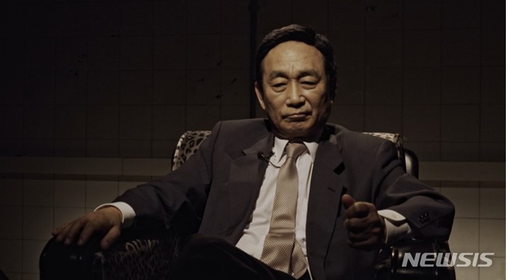 SeMA 벙커의 흔적...배우 이창환, 박정희 기록하는 기억