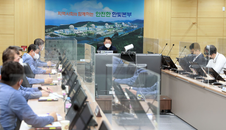 박일준 차관, 여름철 원전 운영 현황 점검