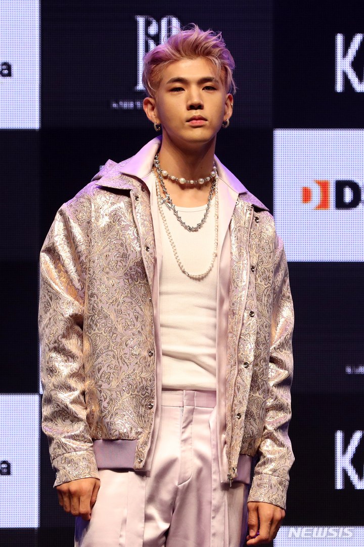 비엠, KARD 미니 앨범 RE: 쇼케이스