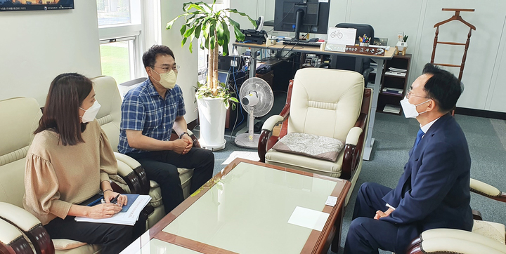나주시 영산강변 생활권 활성화사업 본격화…농식품부와 협약
