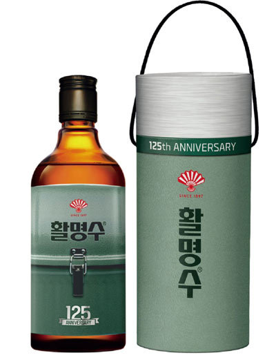 동화약품, 활명수 125주년 기념판 출시…스탠리와 콜라보