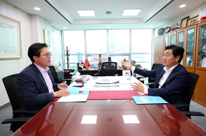 김관영 전북지사, 국민의힘 동행의원 만나 ‘국가예산 협치 요청’
